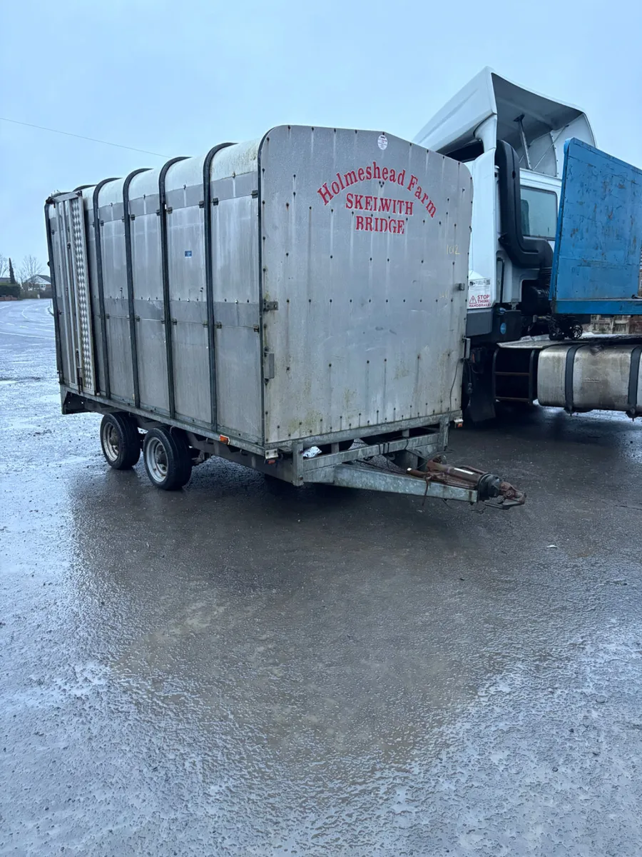 Hudson 12ft livestock trailer - Image 1