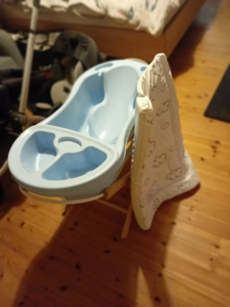 Mother & Baby - Image 4