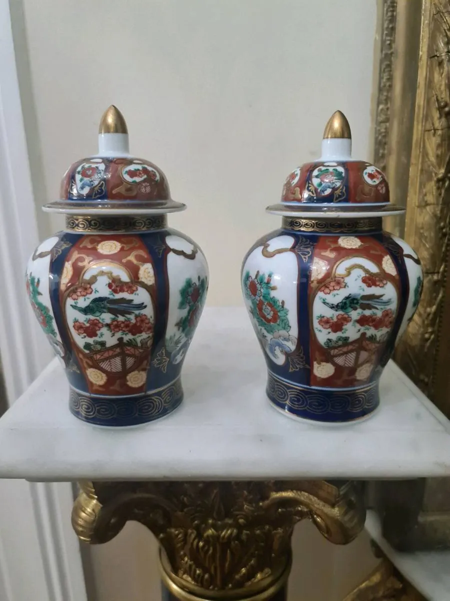 Oriental vases POSTAGE AVAILABLE - Image 2