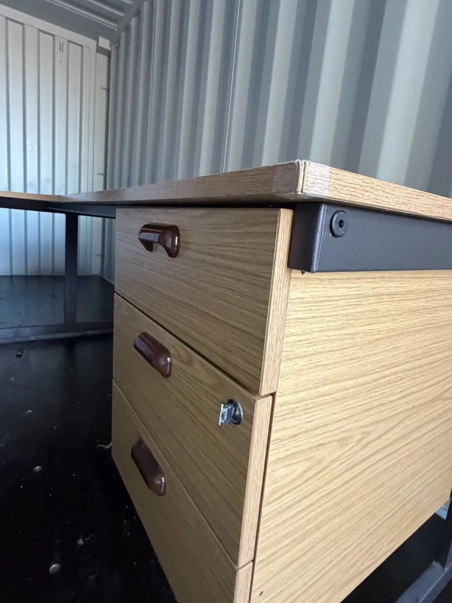 Large Office Desk – Lockable Drawer - Image 2