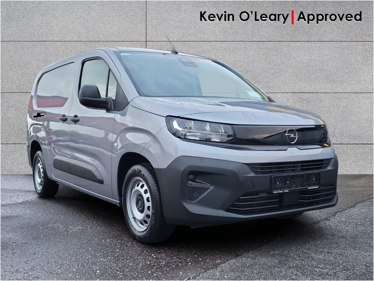 Opel Combo Crew Cab 5 Seater 1.5 - Image 1