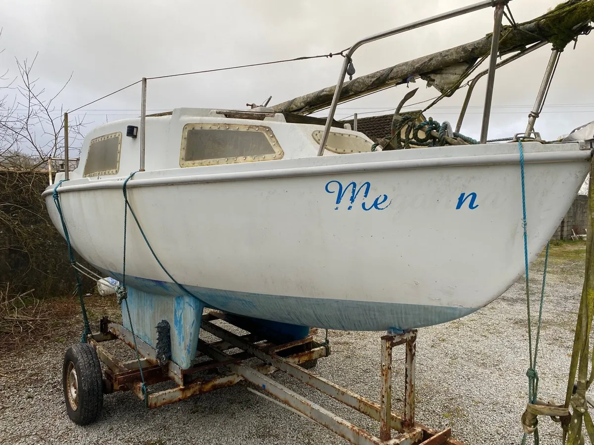 19ft sailing boat - Image 1