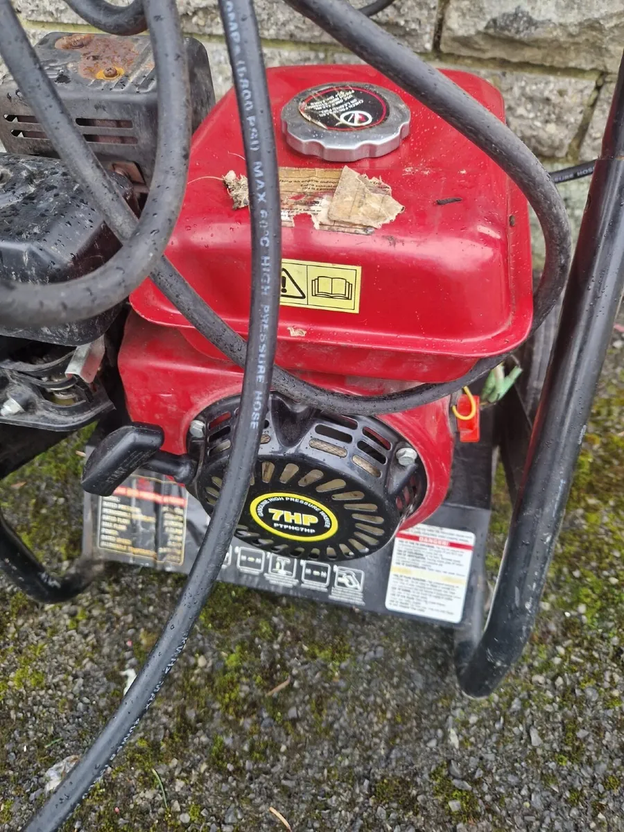 Pressure Washer - Image 3