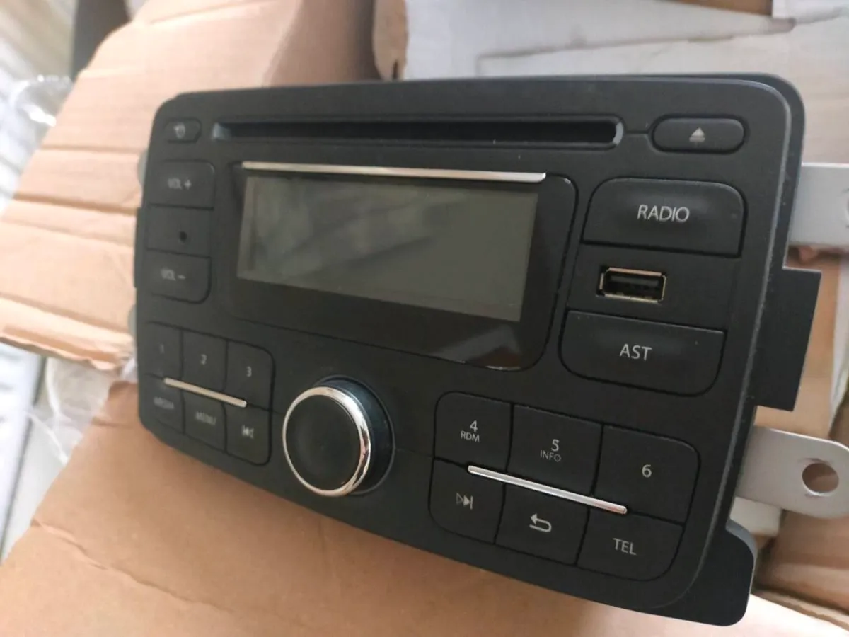 Dacia stepway 2013: radio - Image 1