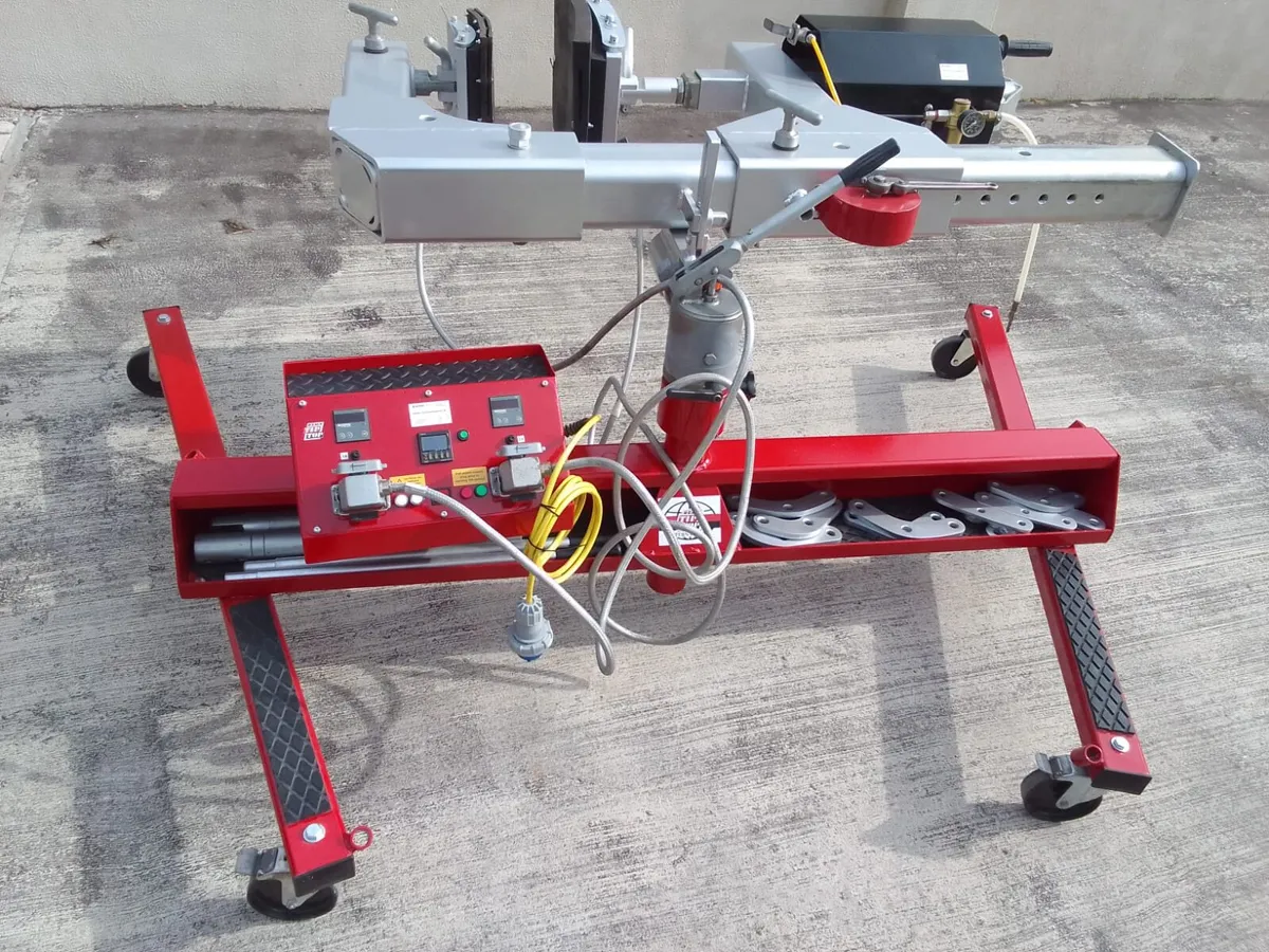 EM1 vulcanizing machine - Image 3