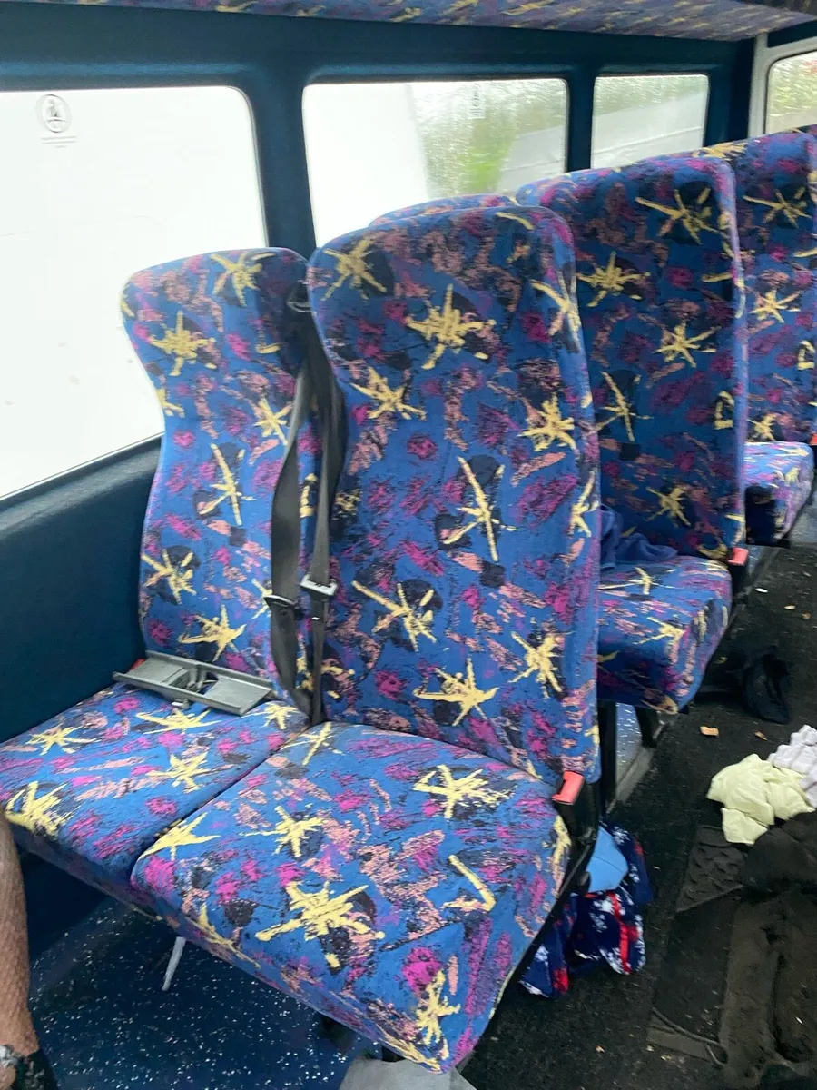 Mini bus seats - Image 1