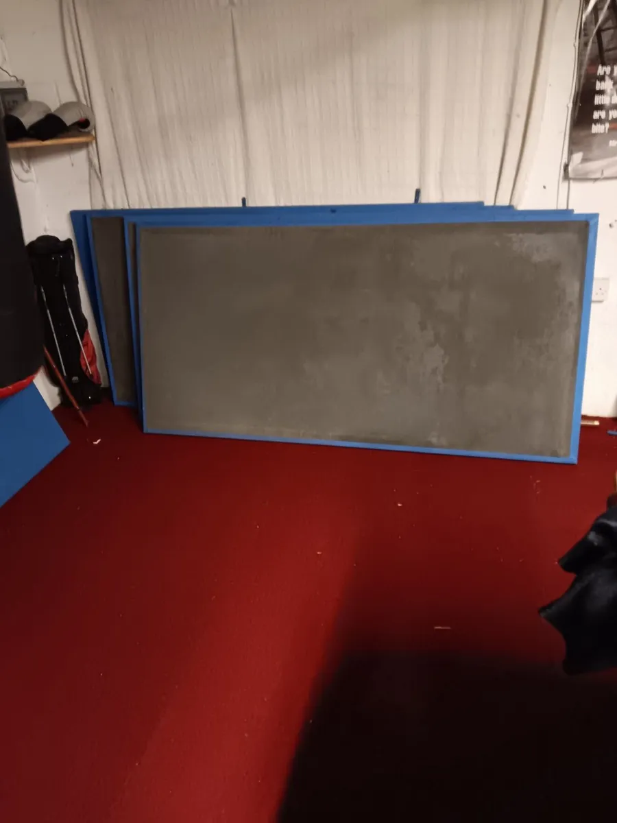 Judo mats 2mtr by 1 mtr by 40mm - Image 1