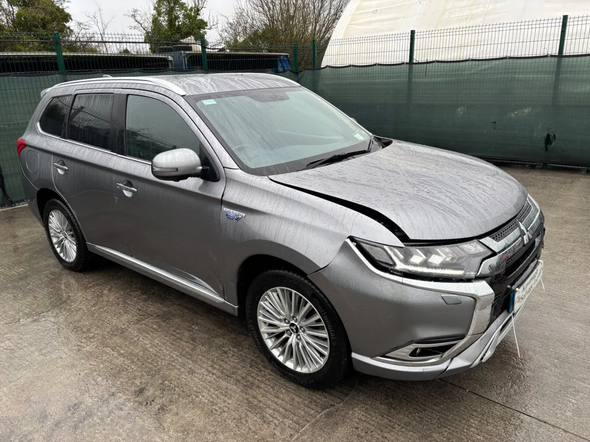 191 Mitsubishi Outlander Plug-in Hybrid Automatic - Image 1