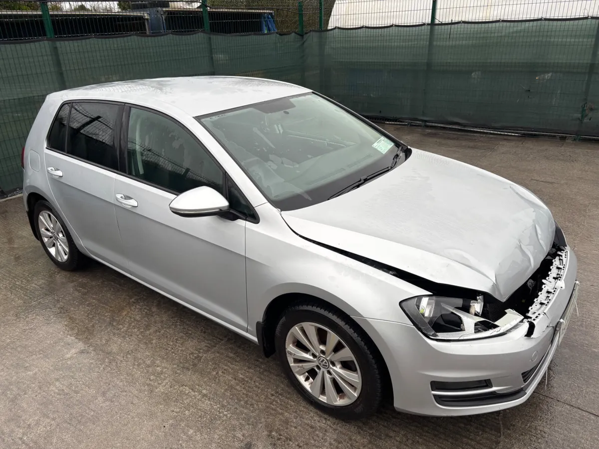 2015 VW Golf TDI Light Damage - Image 3