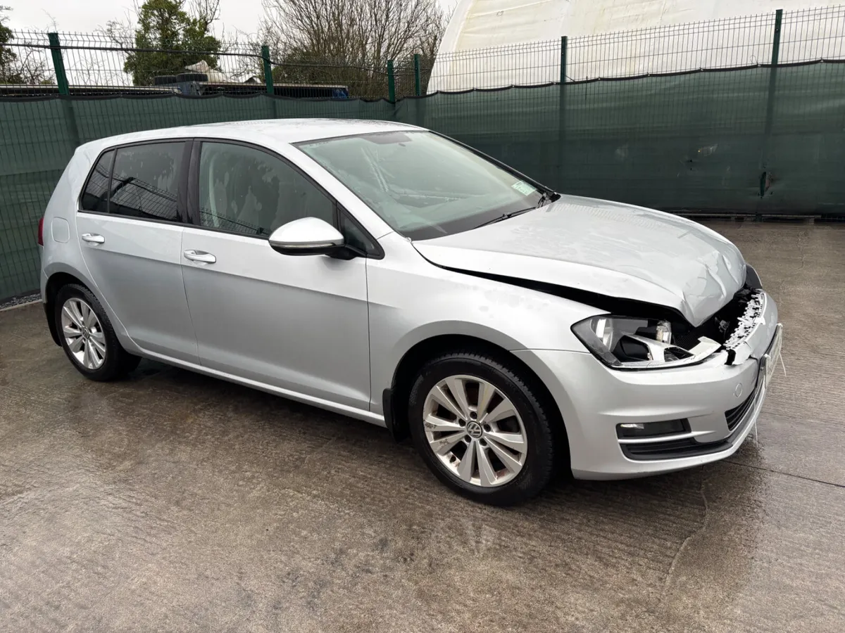 2015 VW Golf TDI Light Damage - Image 4