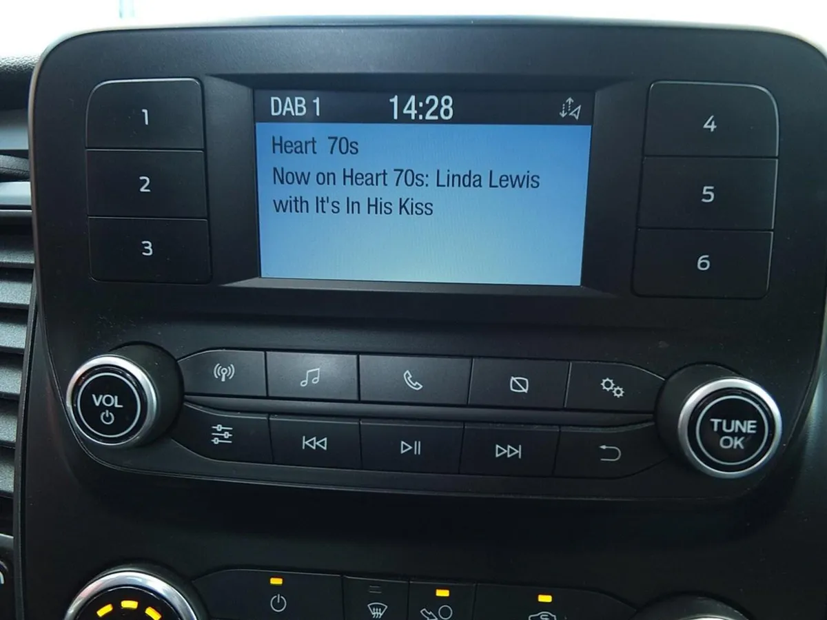 2022 Ford Transit Dropside Van - Image 4