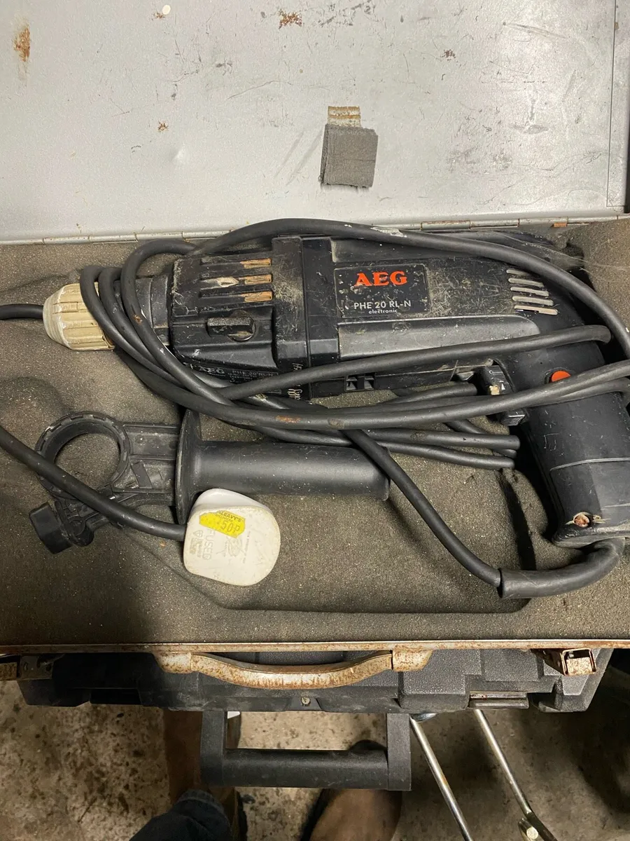 Power tools - Image 1