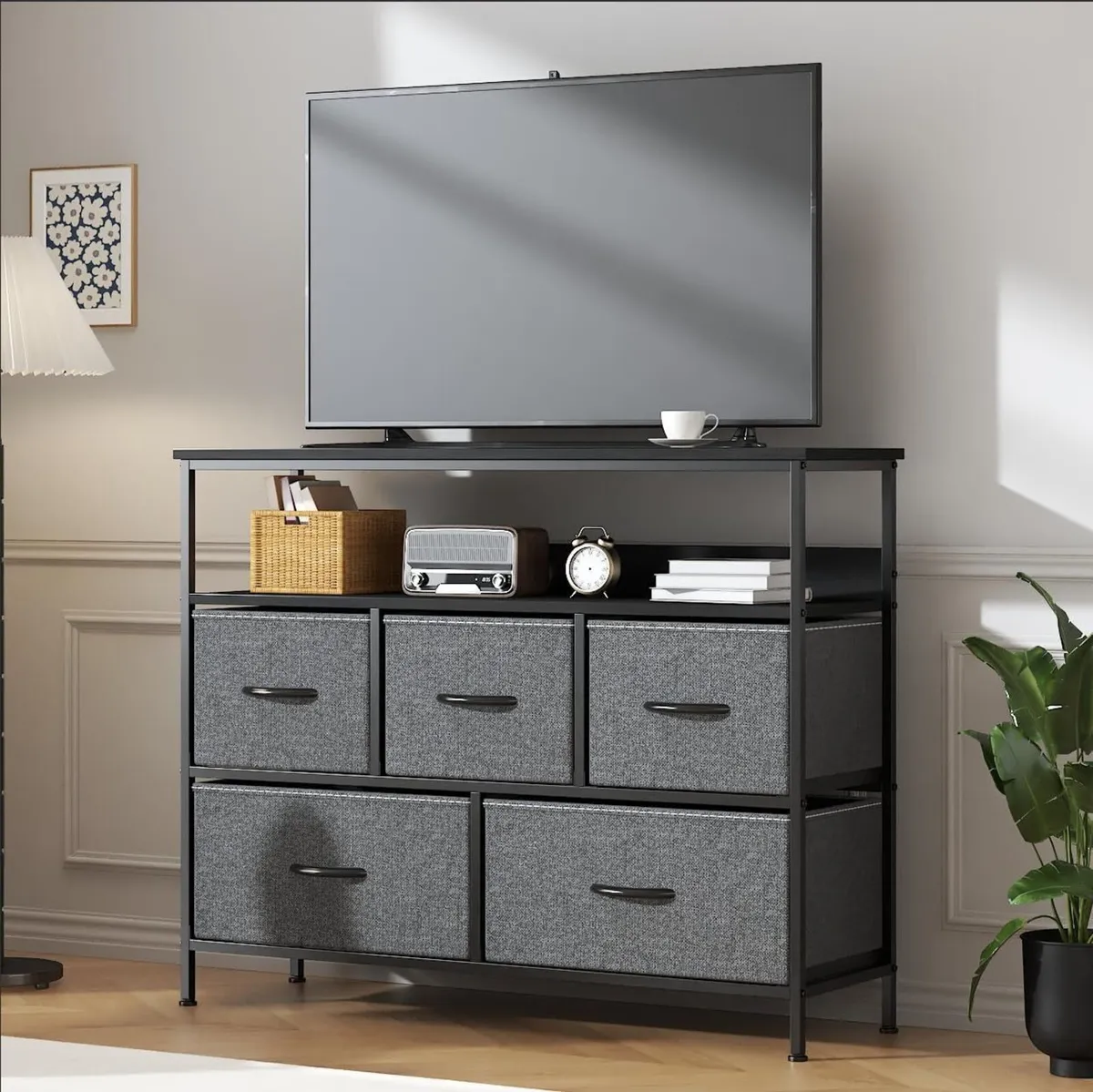5 Drawer Chest of Drawers with Storage Shelf - Image 1
