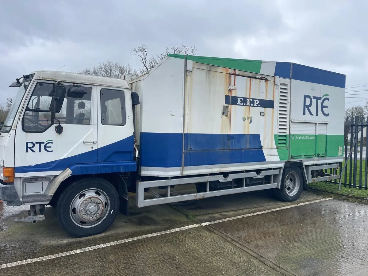 97 Mitsubishi Generator Truck - Image 1