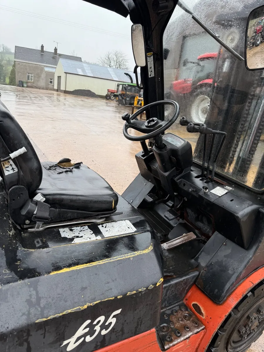 3.5ton fork lift - Image 2