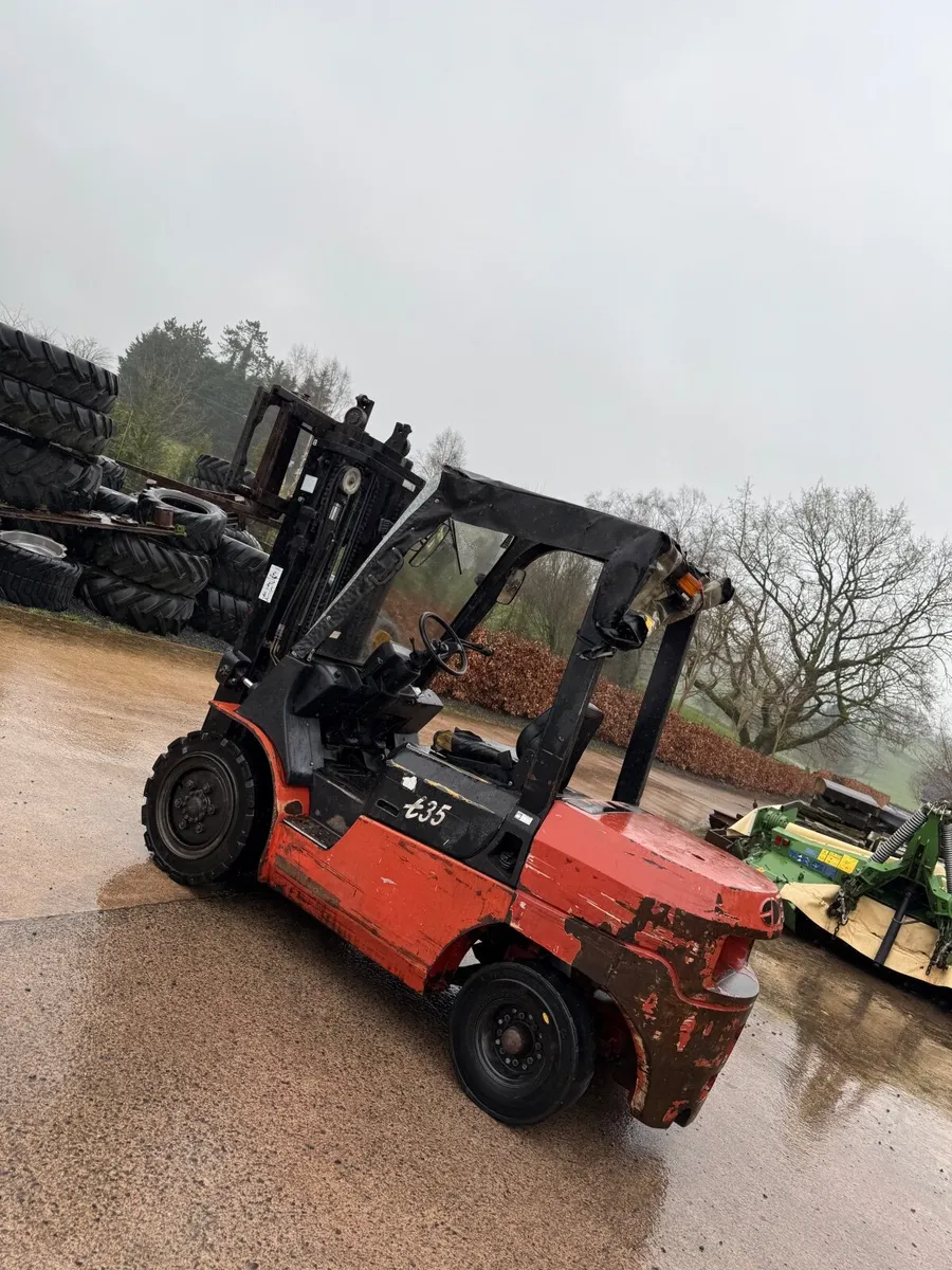 3.5ton fork lift - Image 3