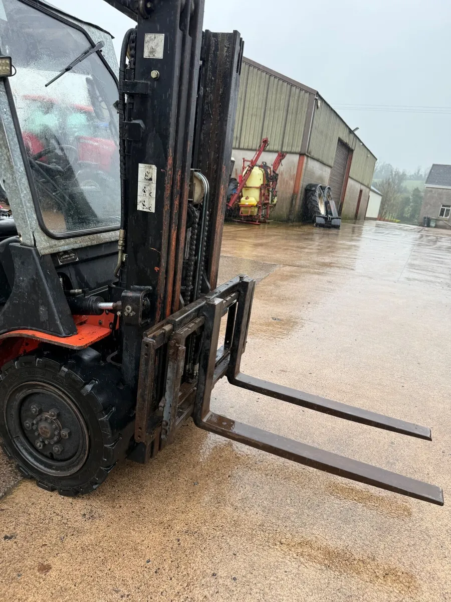 3.5ton fork lift - Image 4