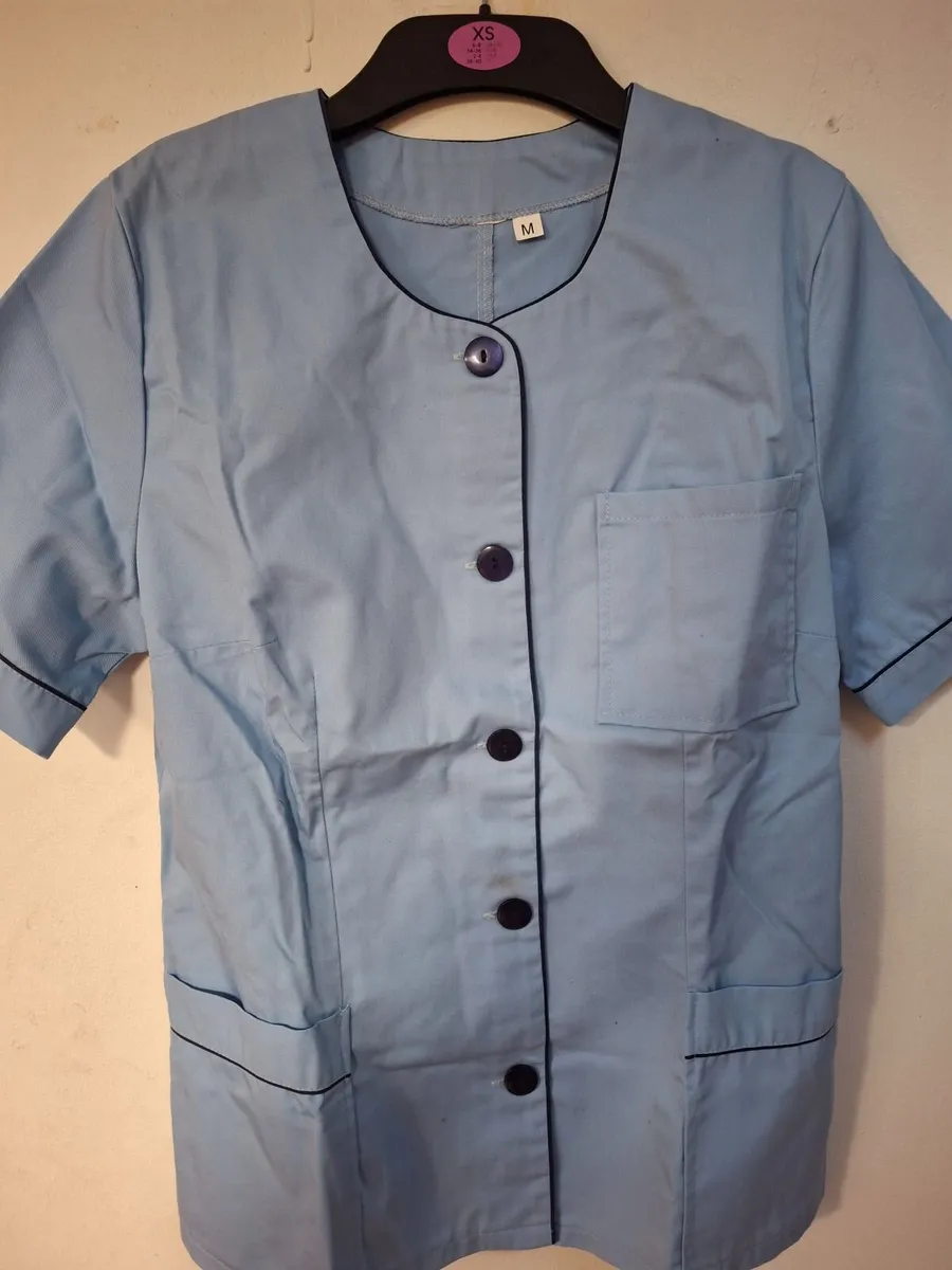 Nurses tunics - Image 3