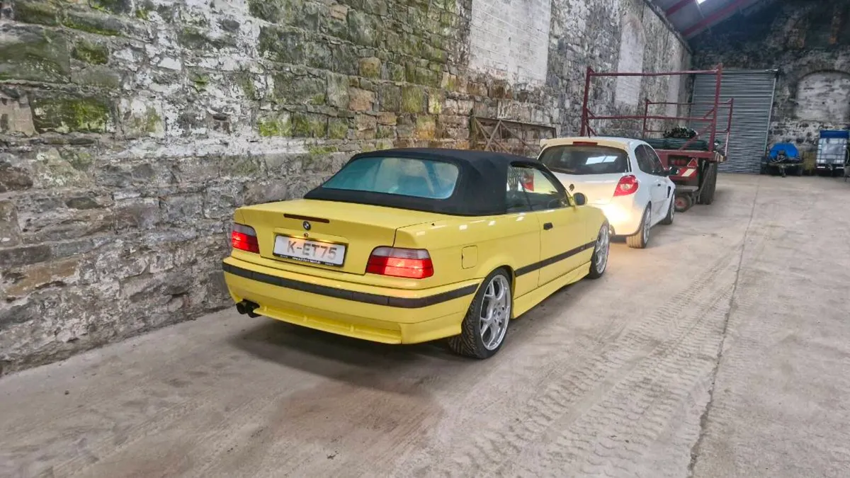 Bmw e36 convertible - Image 2