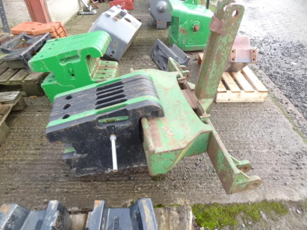 John Deere Front Tractor Weight Carrier - Image 4