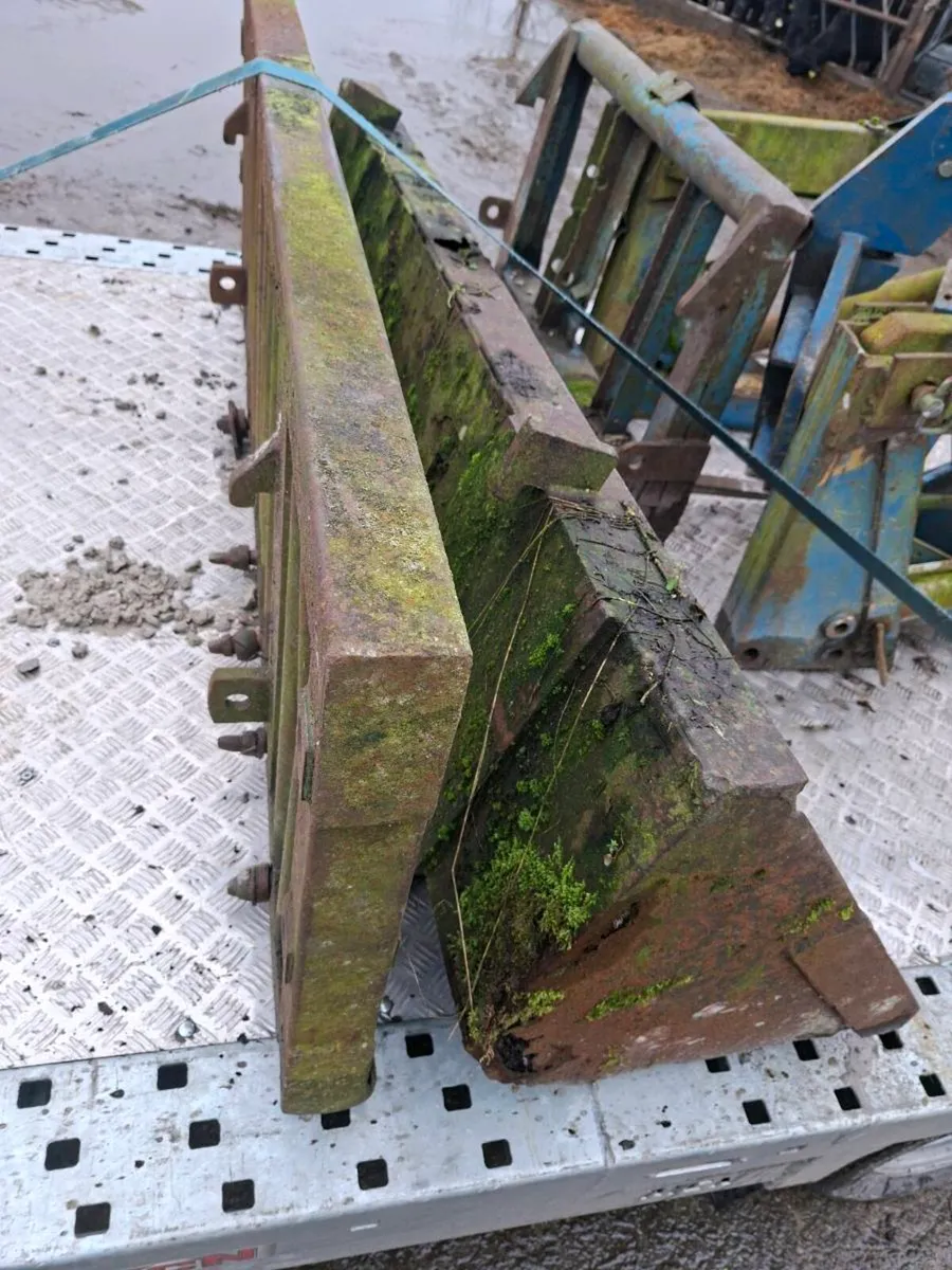 Tanco 978 power loader - Image 4