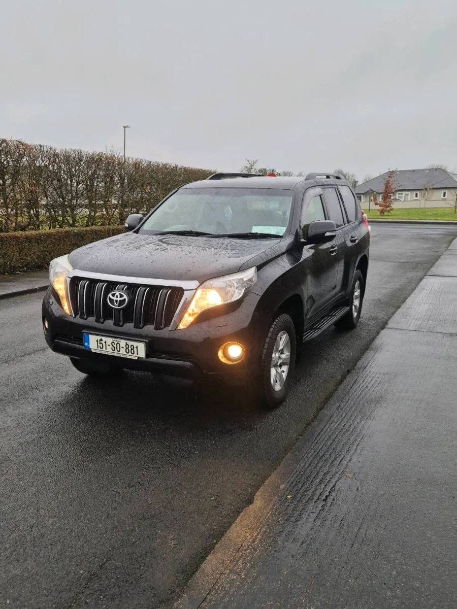 Toyota  Landcruiser LWB - Image 2