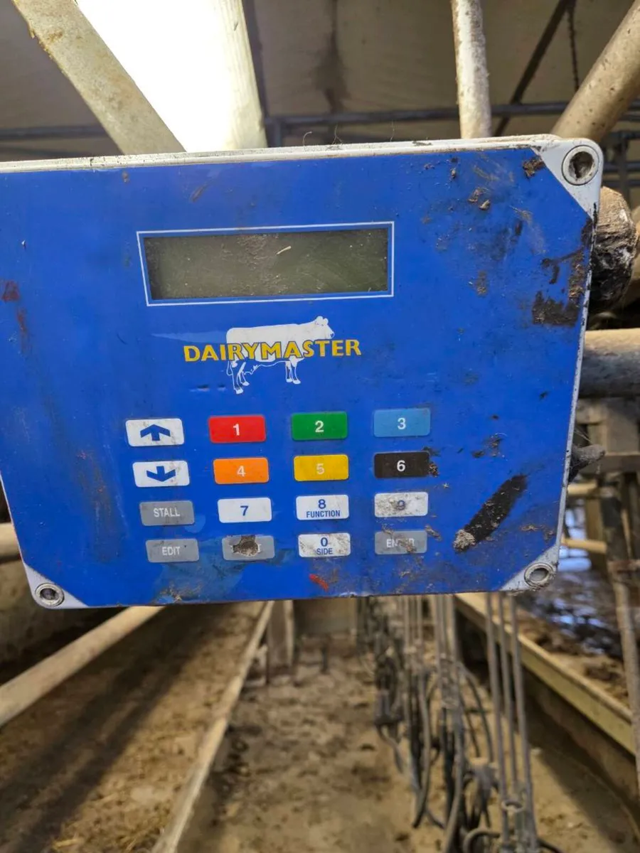 Milking parlour feeders - Image 4