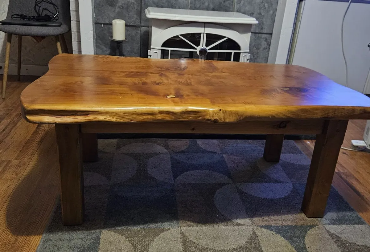 Coffee table - Image 1