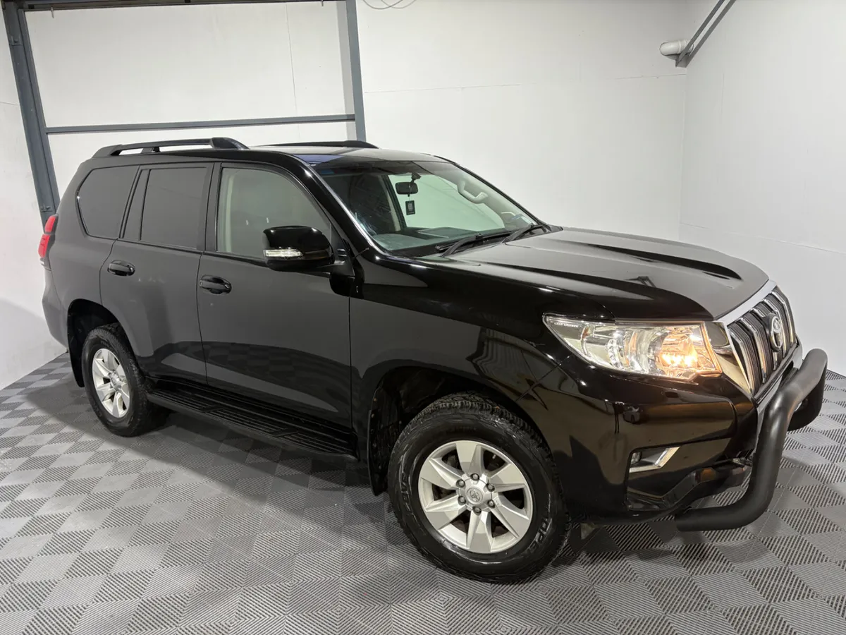 2022 Toyota Landcruiser Commercial LWB 2.8 Manual - Image 2