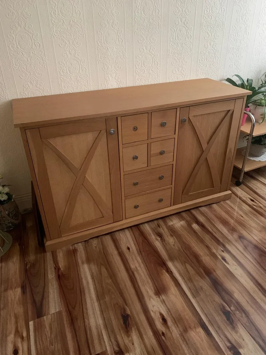Dresser - Image 3