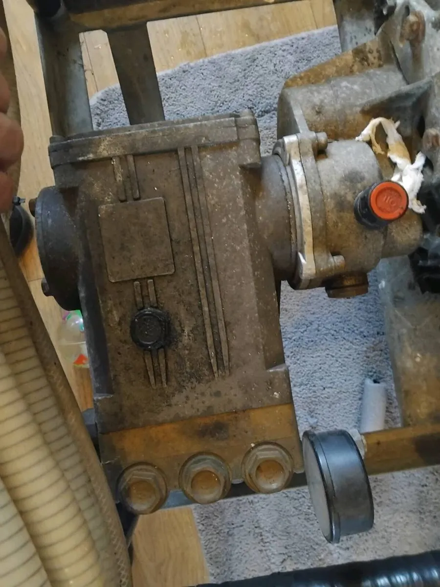 Honda power washer for sale - Image 3