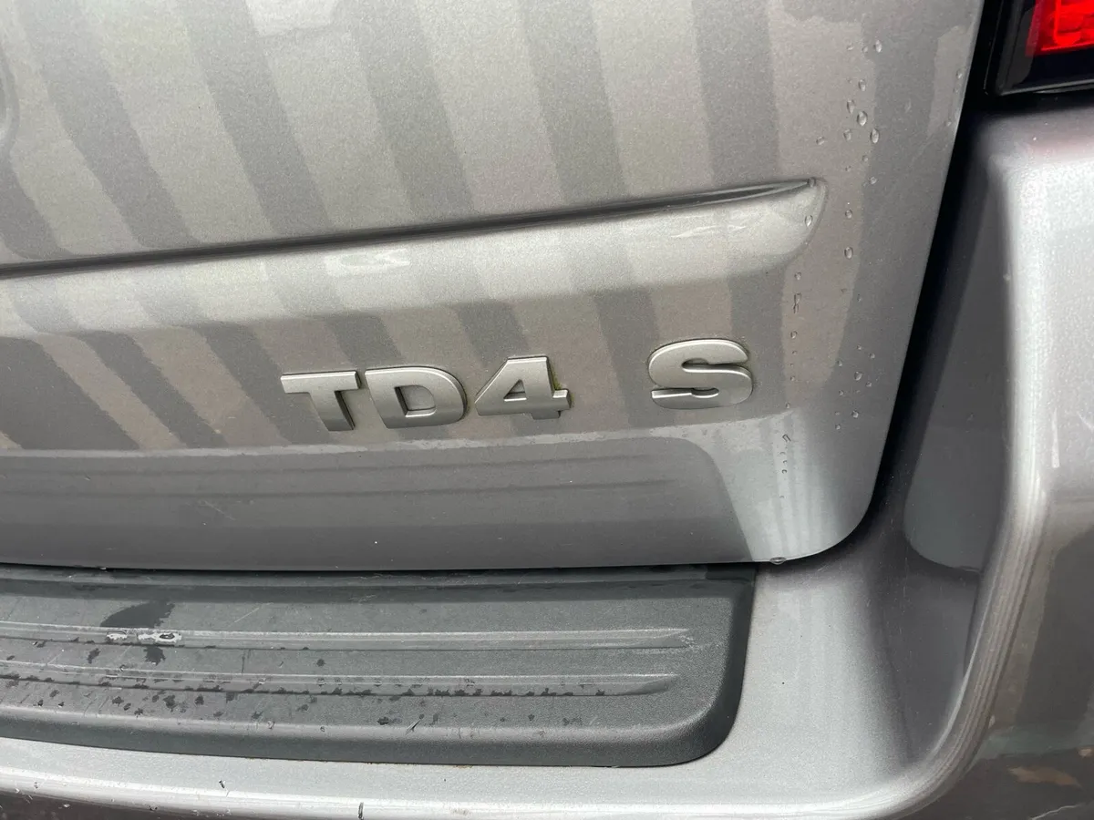 Landrover Freelander 2 2011 - Image 4