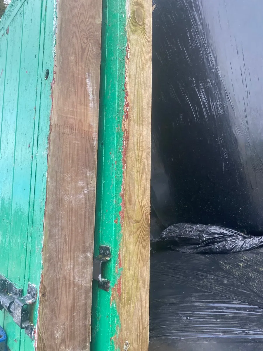 Stable doors - Image 2