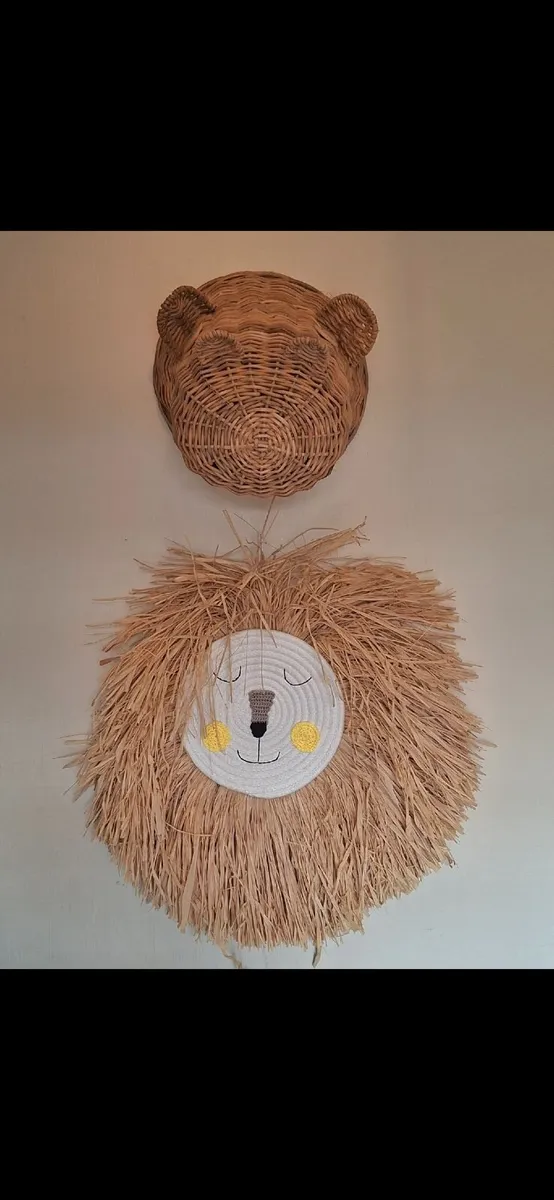 Kids bedroom decor / wall art / animal heads - Image 1