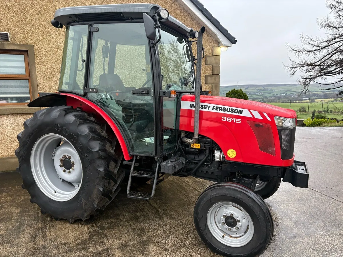 Massey Ferguson 3615 - Image 1