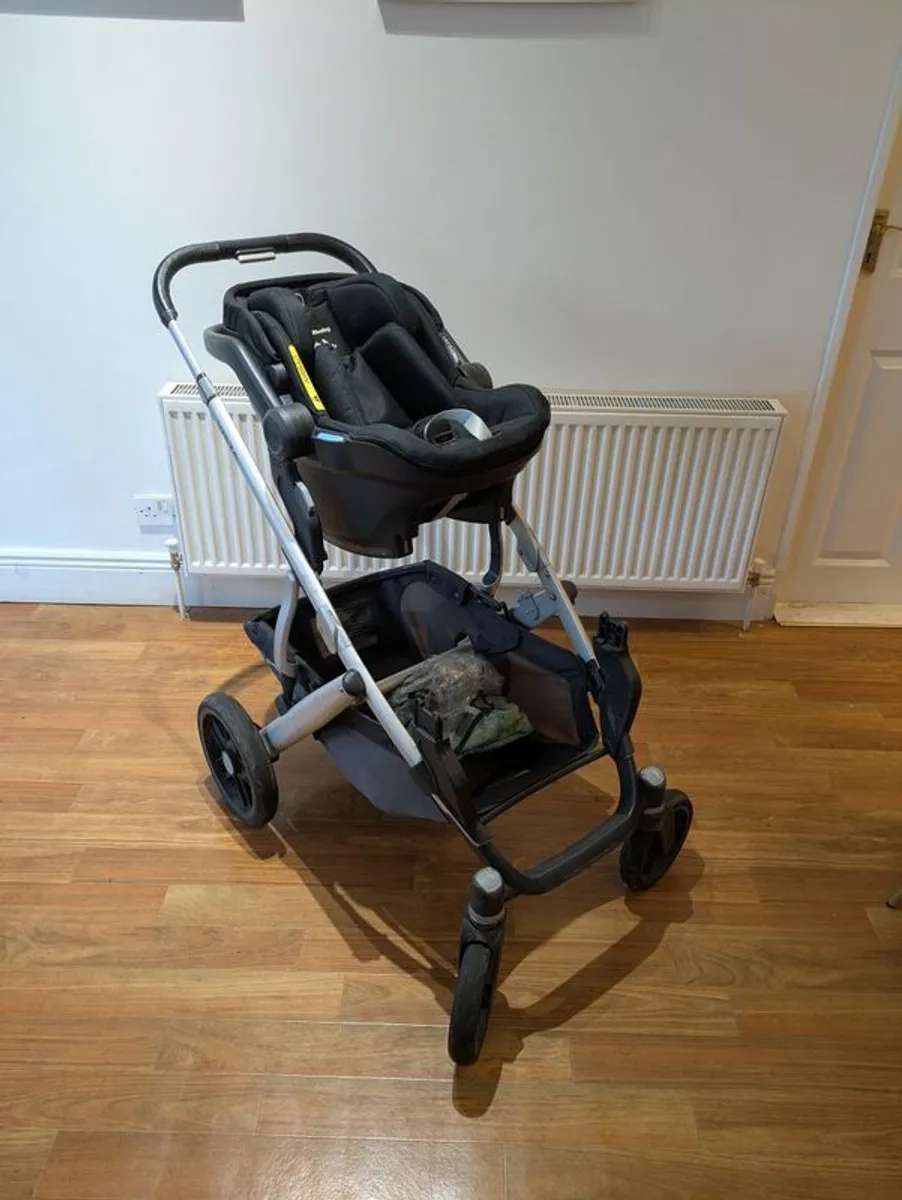 UPPAbaby Vista V2 Full Travel System + Cozy Ganoosh & MESA Car Seat - Image 2