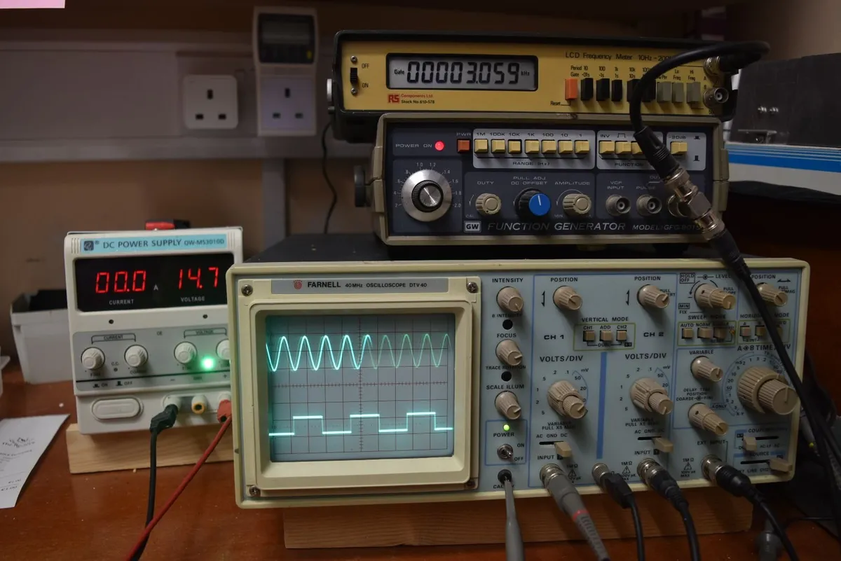 Electronic Testing Equipment - Image 1