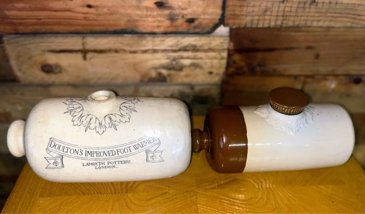 Two vintage foot warmers - Image 3