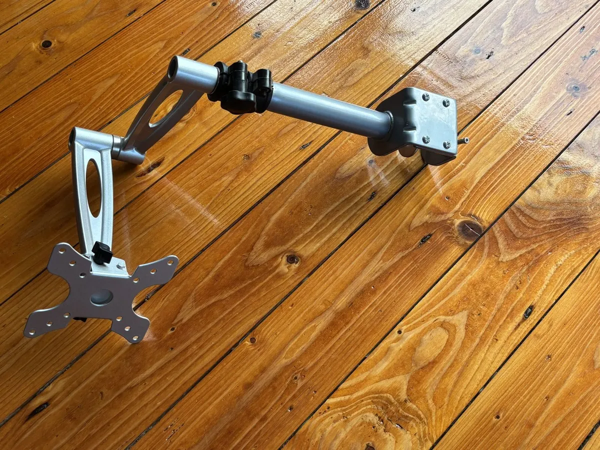 Desk Mounted PC Monitor Bracket - Image 2