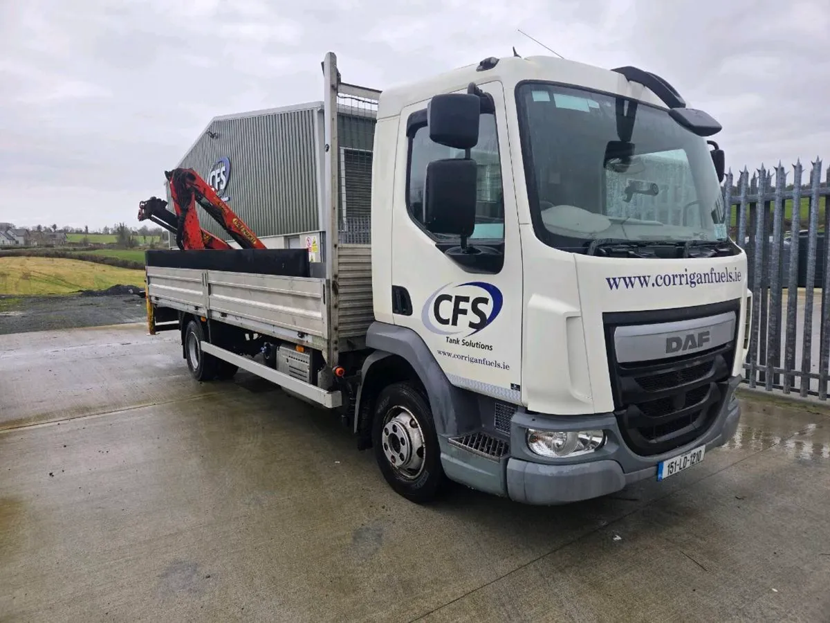 Daf LF Crane Truck - Image 1