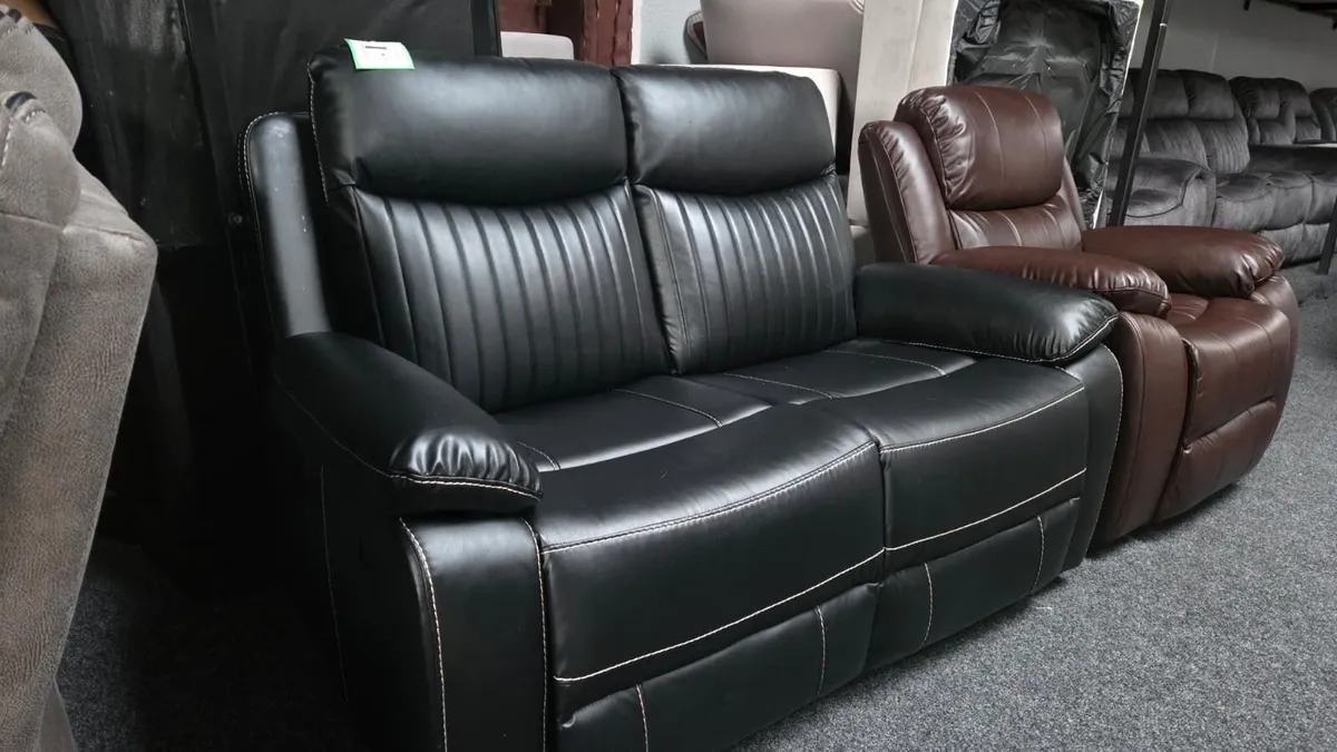 Fully reclining LIVING ROOM 3+2 SETS - Image 2