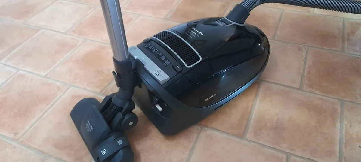 Miele vacuum/Hoover cleaner - Image 4