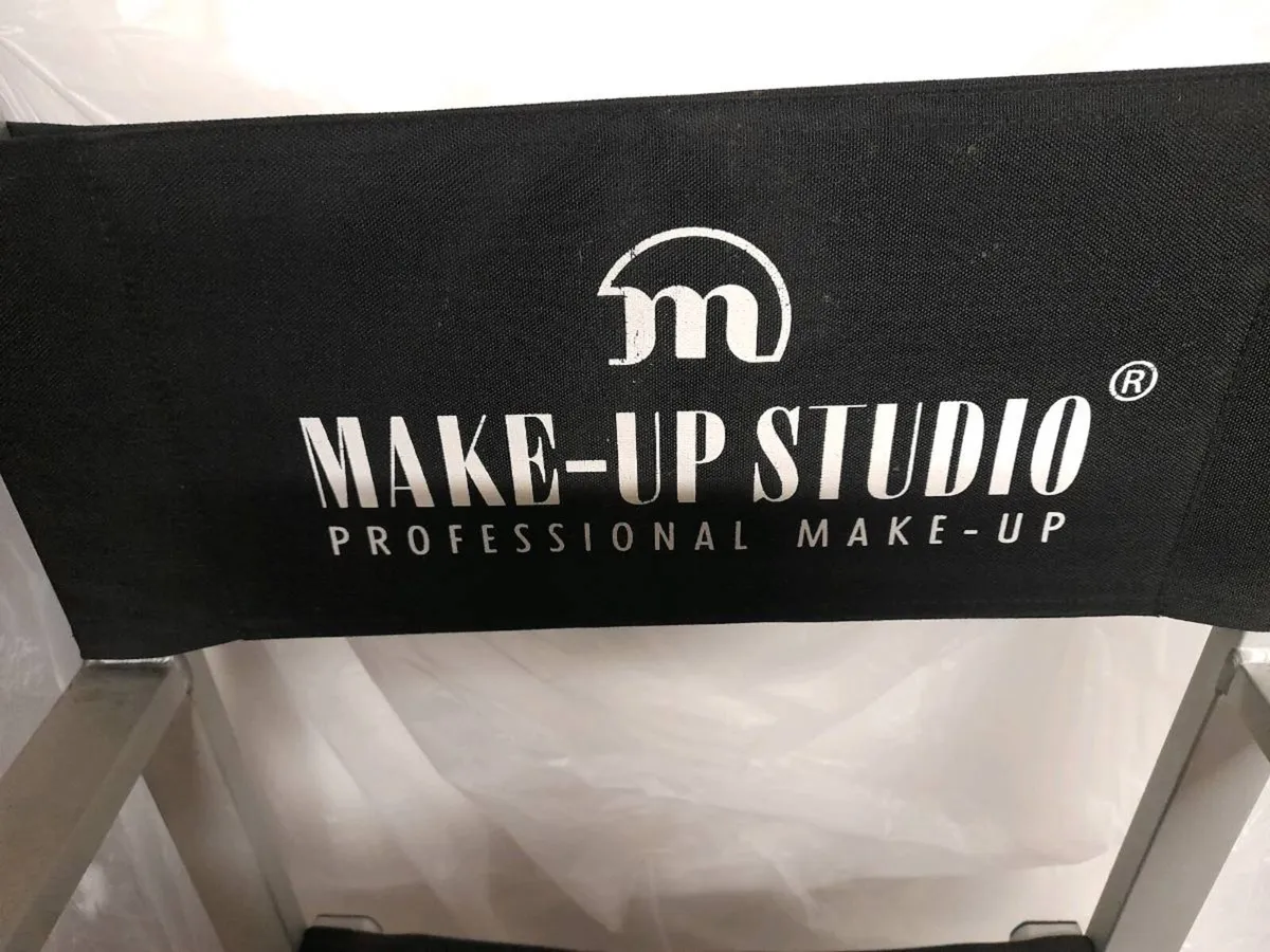 Make up chair - Image 4