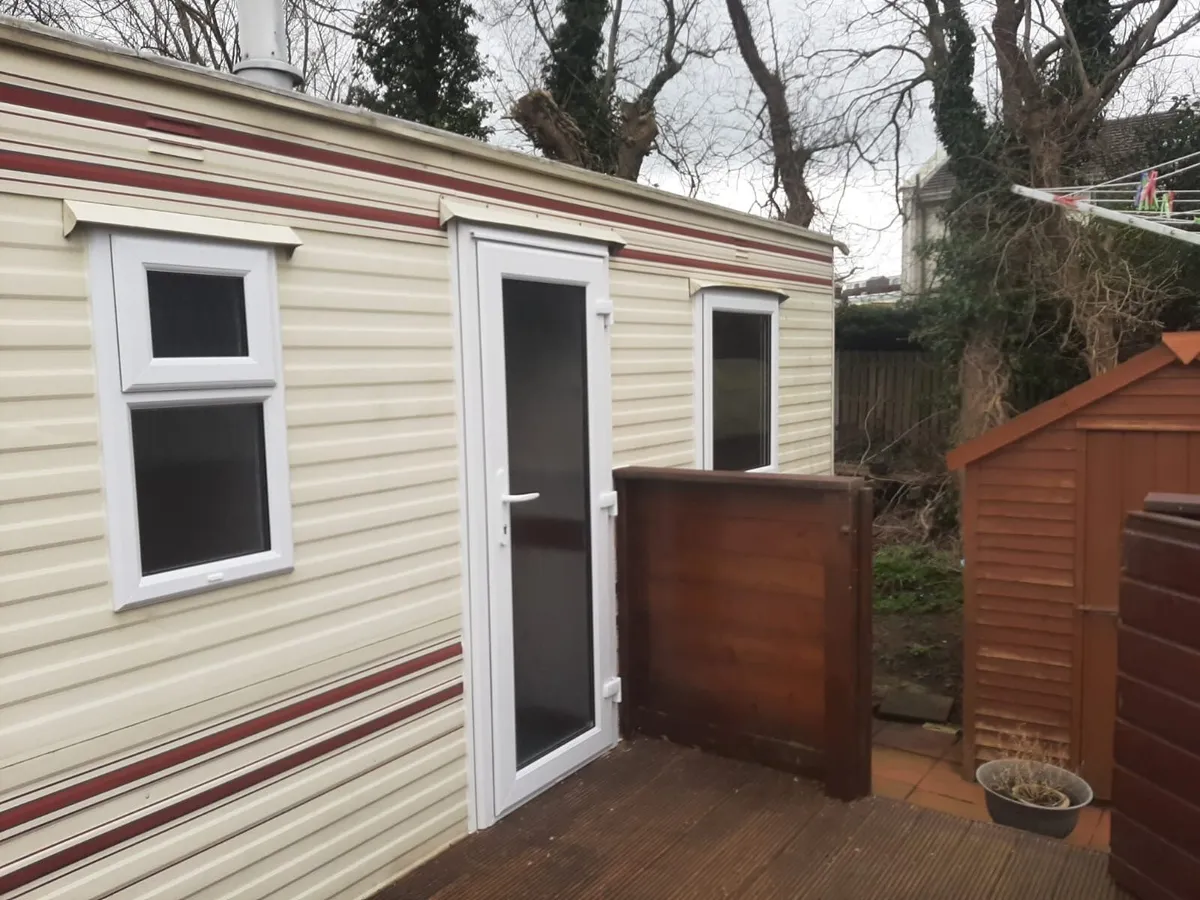 3 Bedroom Mobile Home - Image 2