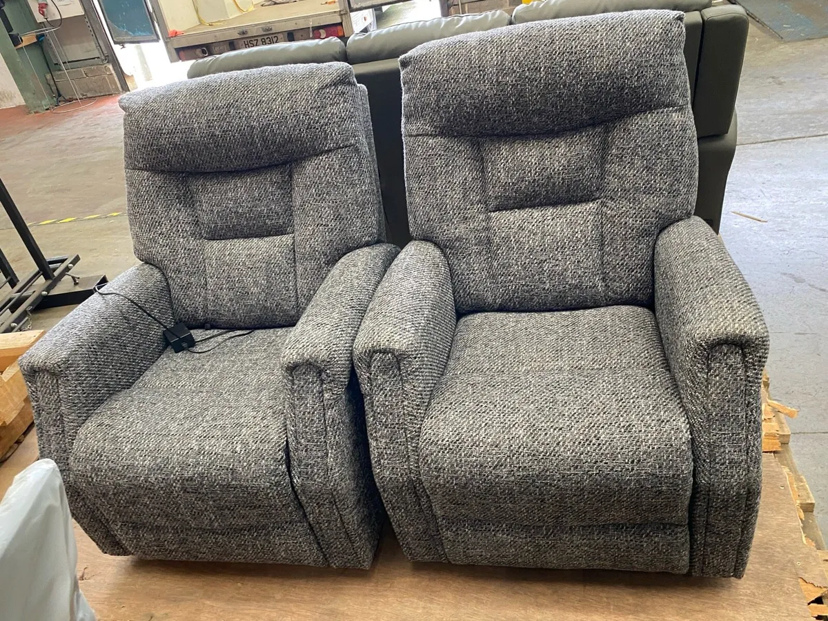 Prescot Electric Lift & Rise Chair - Image 4