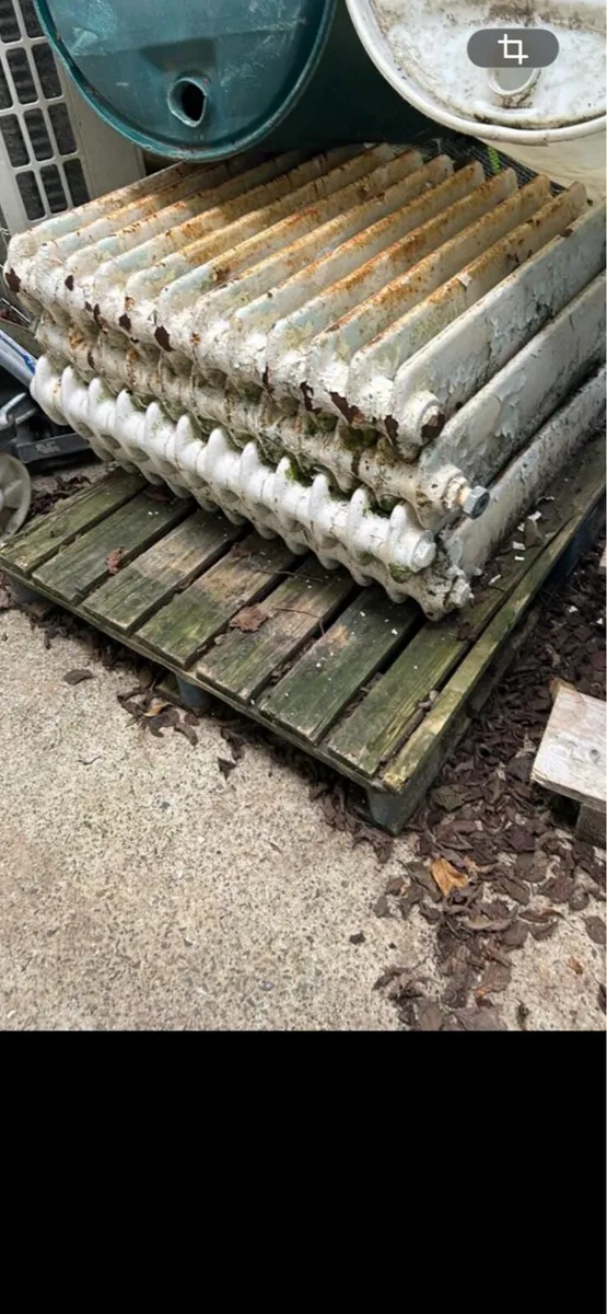Cast iron radiators - Image 2