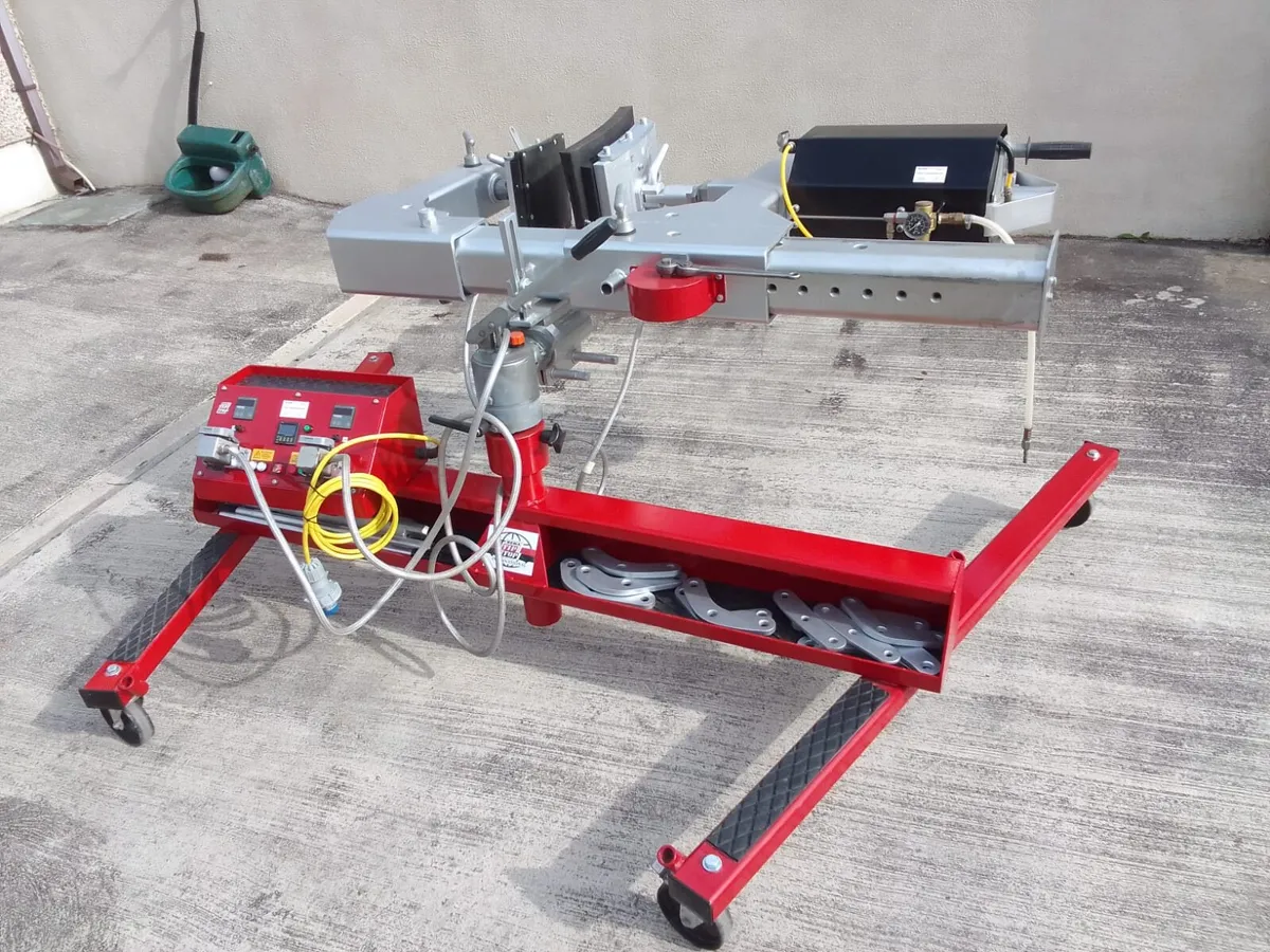 EM1 vulcanizing machine - Image 4