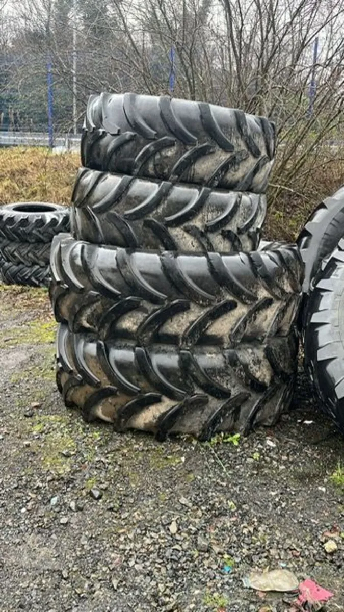 Vredestien Tractor Tyres - Image 1