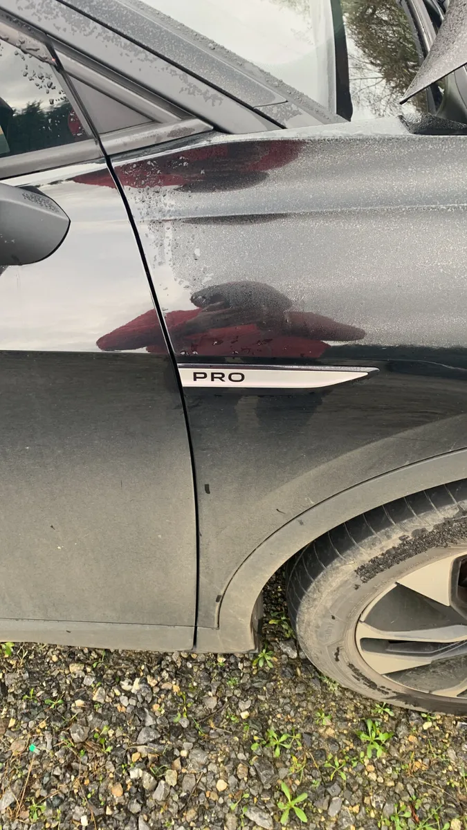 222 VW iD4  ELECTRIC. LIGHT DAMAGE - Image 4