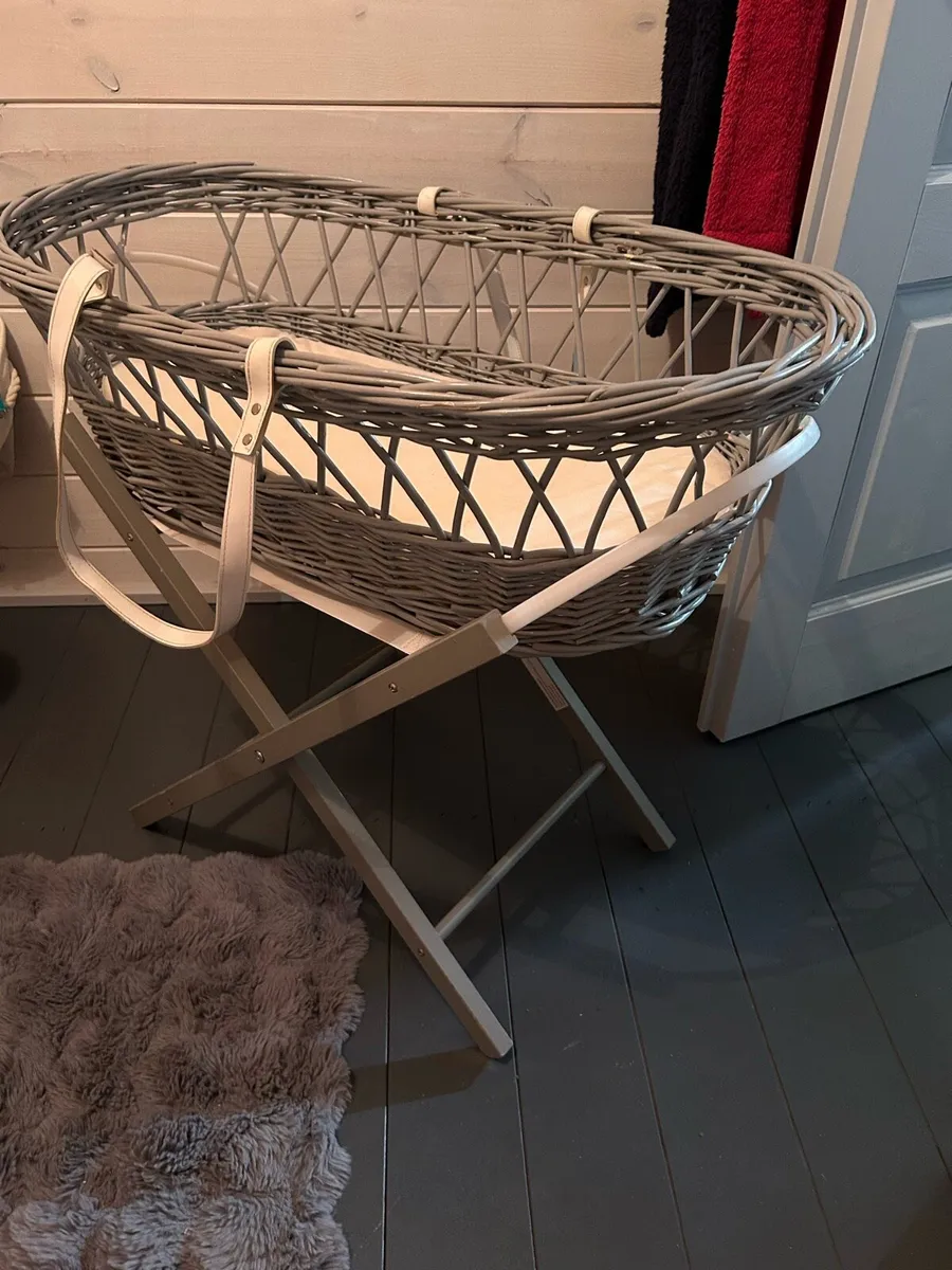Moses Basket - Image 4
